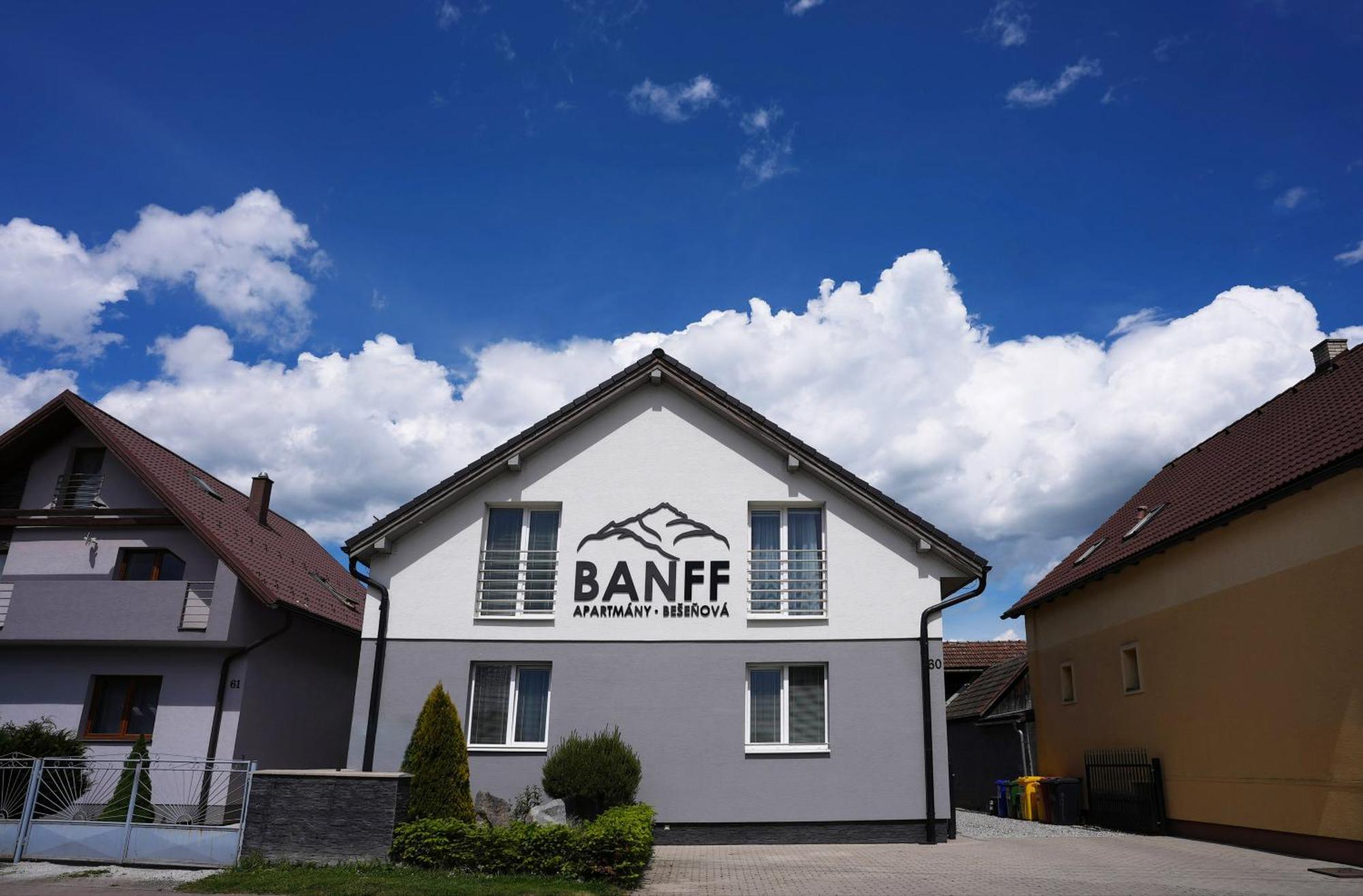 Apartmany Banff Besenova Bagian luar foto