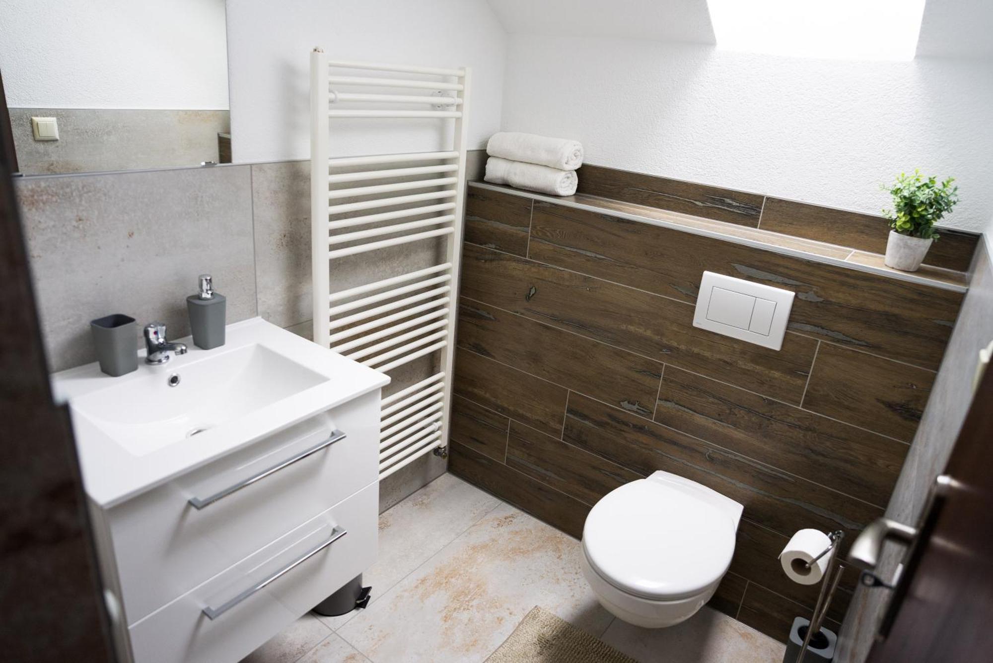 Apartmany Banff Besenova Bagian luar foto