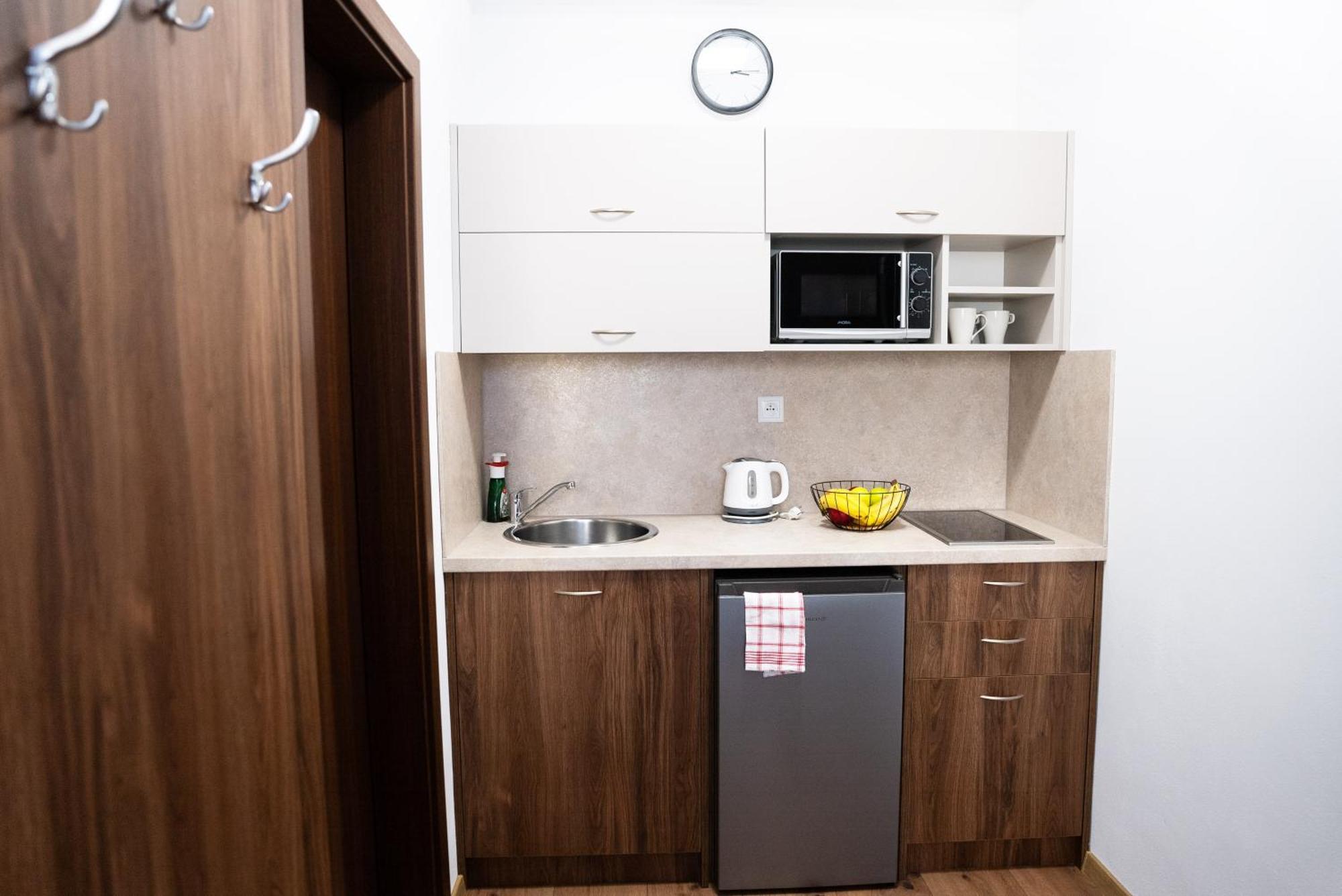 Apartmany Banff Besenova Bagian luar foto