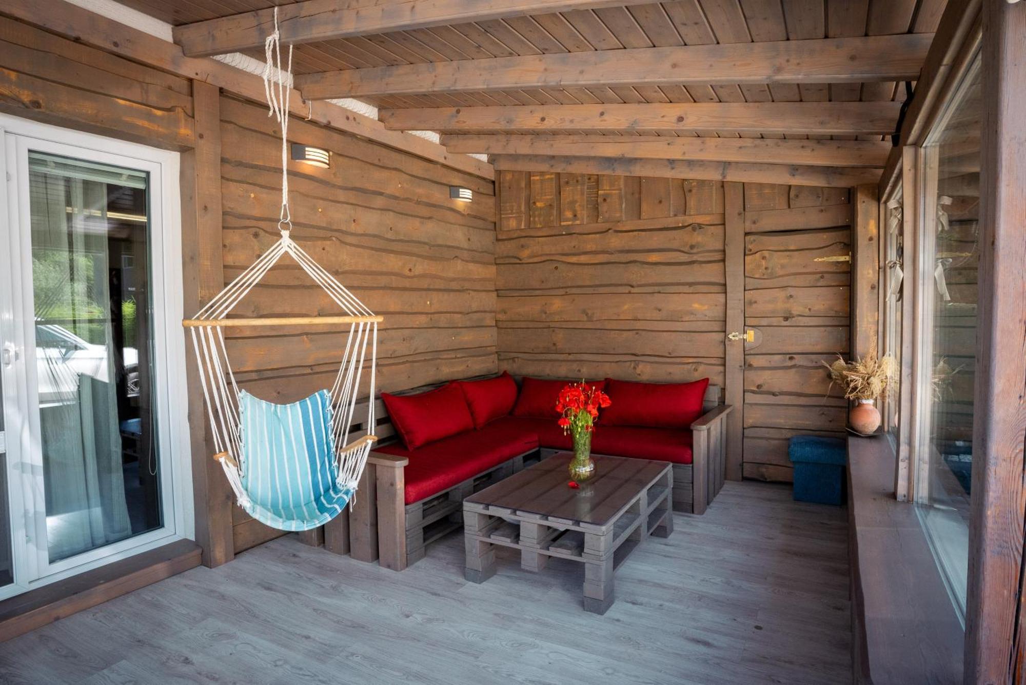 Apartmany Banff Besenova Bagian luar foto
